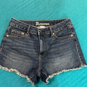 No Boundaries Dark Blue Frayed Hem Jean Shorts